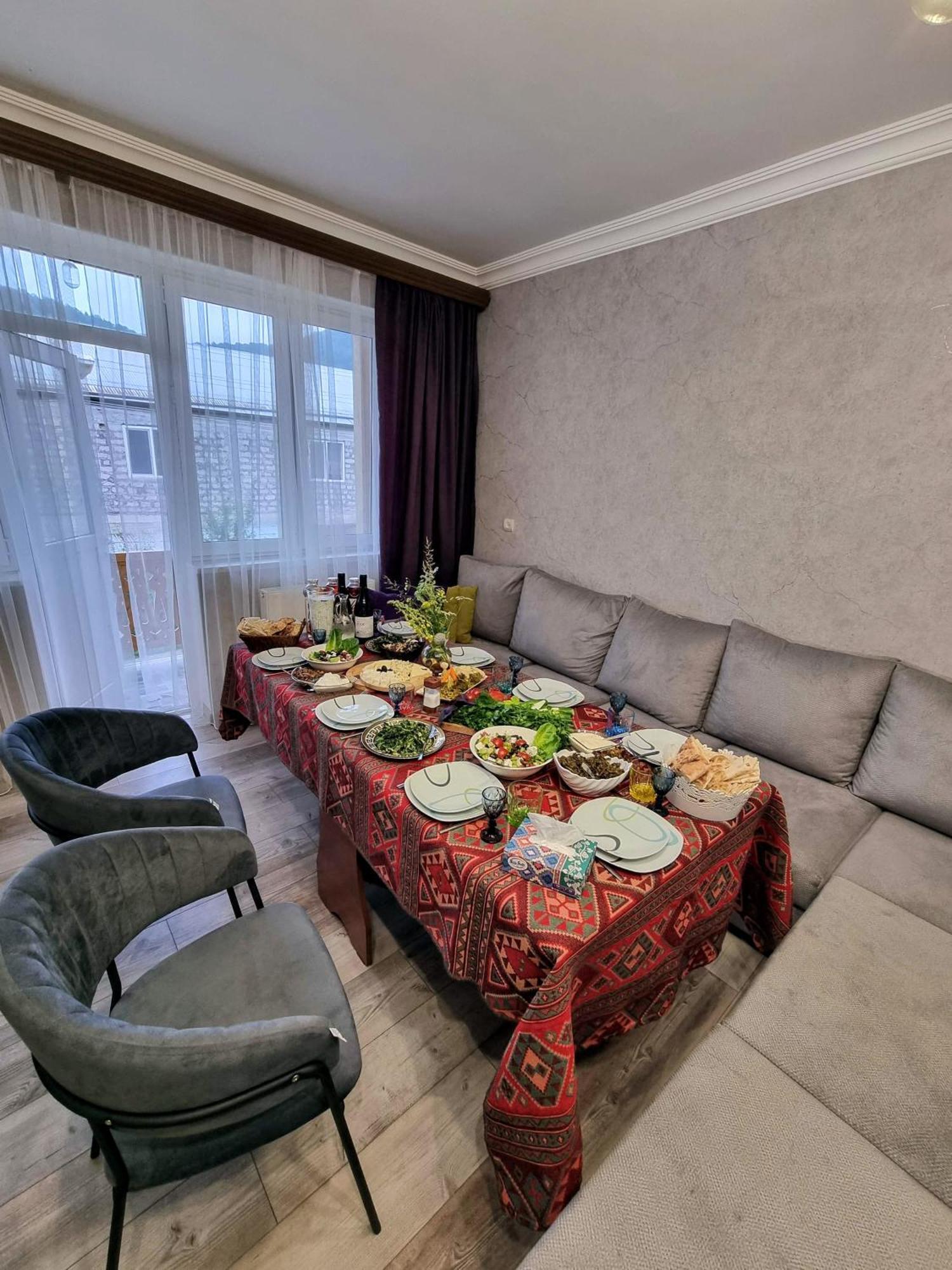 New Horizons , Apartment With 5 Bedrooms, Whole Apartment, Апартмент Целиком Дилиян Екстериор снимка